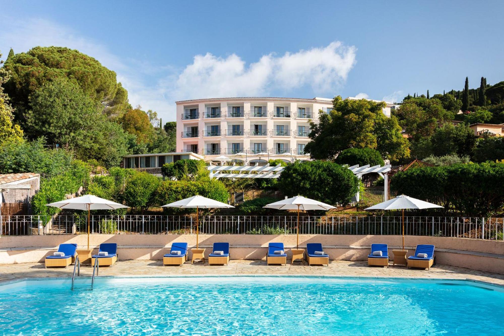 Hotel Du Parc Cavalaire Sur Mer Kültér fotó